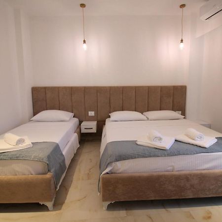 Vila Ori Ksamil Luaran gambar