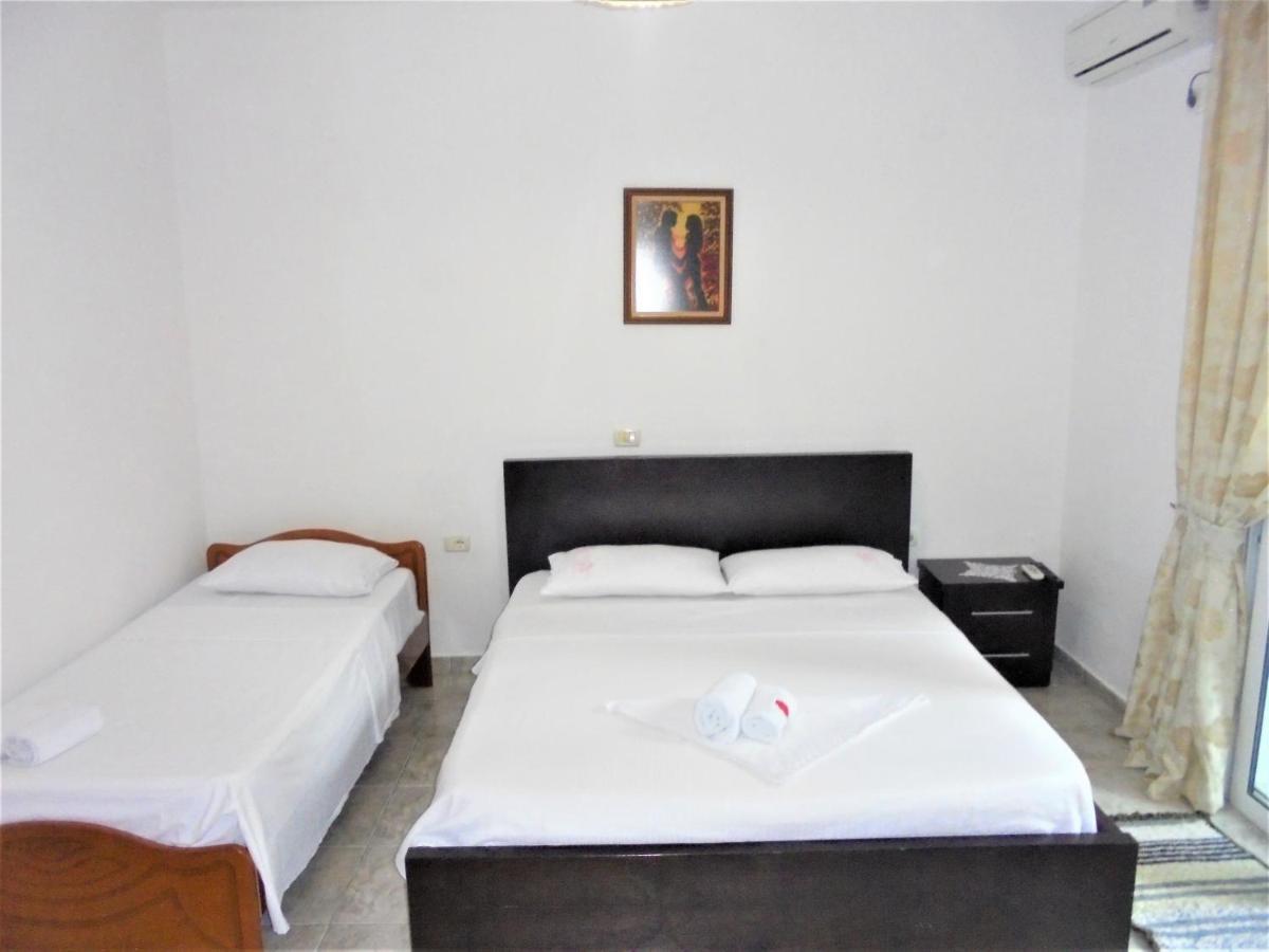 Vila Ori Ksamil Luaran gambar