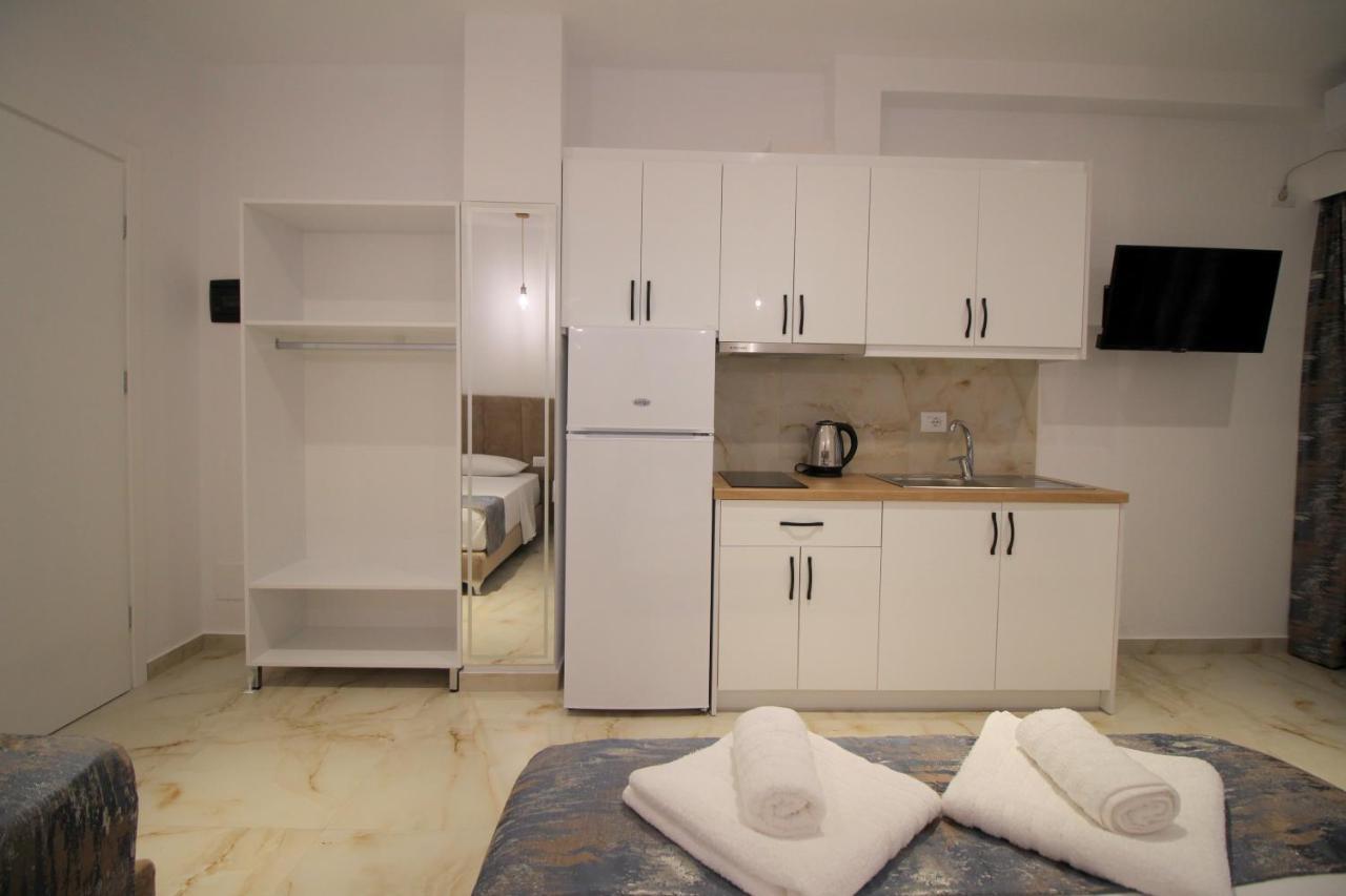 Vila Ori Ksamil Luaran gambar