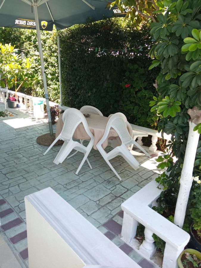 Vila Ori Ksamil Luaran gambar