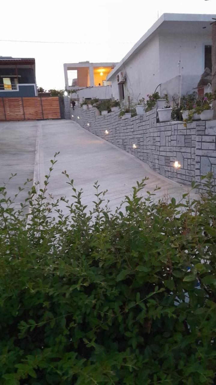 Vila Ori Ksamil Luaran gambar